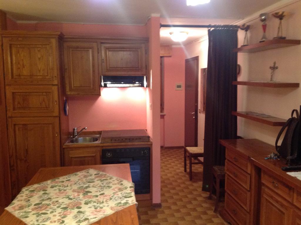 Albergo Castello Da Bonino Champorcher Quarto foto